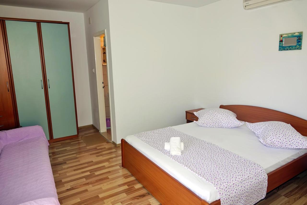 Roza Daire Baška Voda Dış mekan fotoğraf