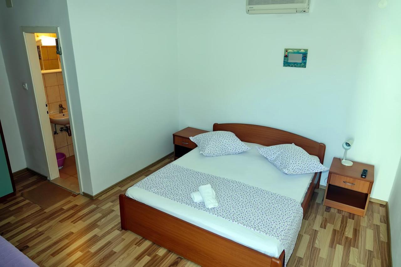Roza Daire Baška Voda Dış mekan fotoğraf